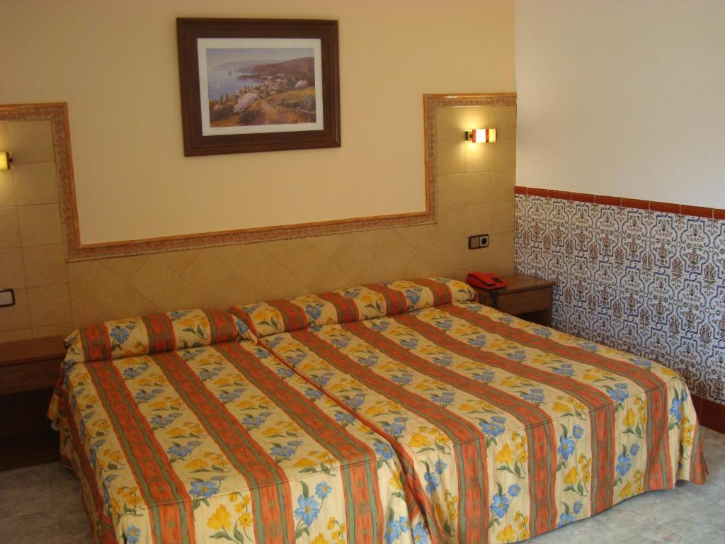Hotel Univers Roses Rom bilde